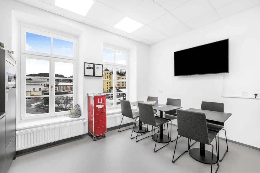 Office at Bahnhofstraße 8