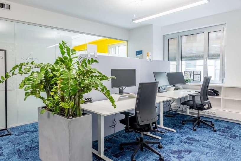 Office at Aspernbrückengasse 2