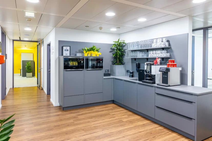 Office at Wagenseilgasse 14
